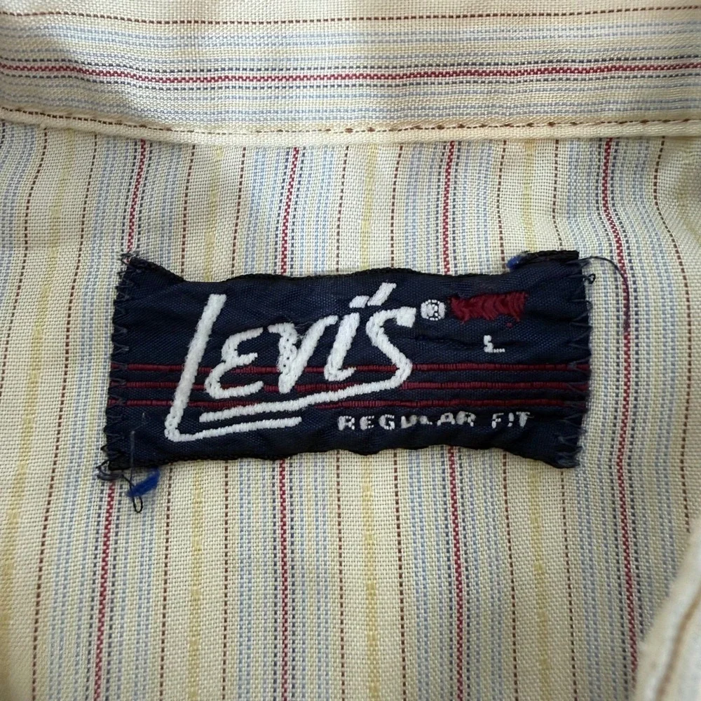 Vintage 1970s Levis Pearl Snap Western Shirt Size L USA Made Cream Striped 70s